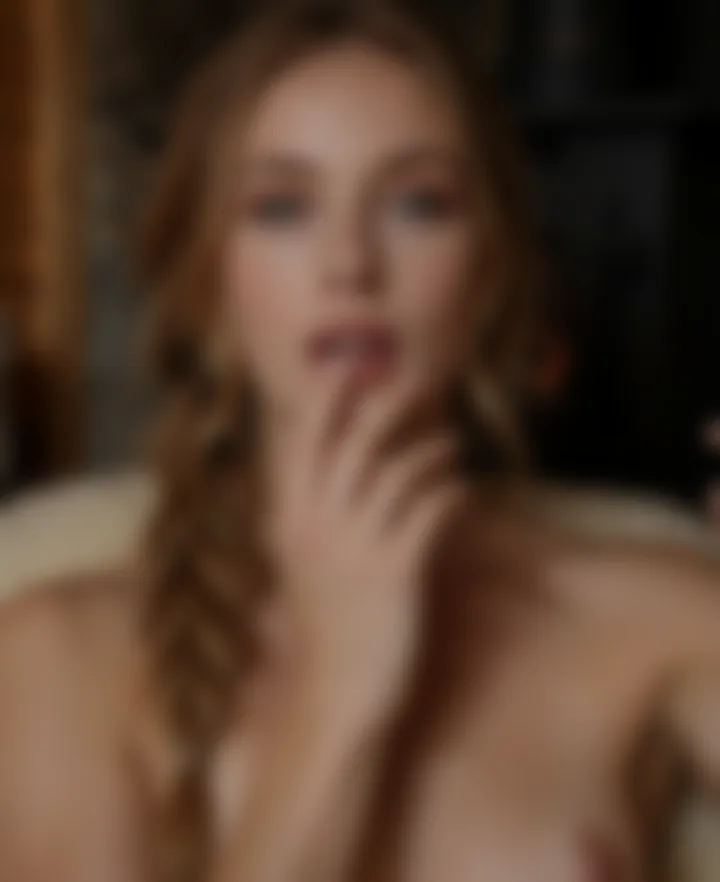 Hilde, a private photo, blurred until unlocked